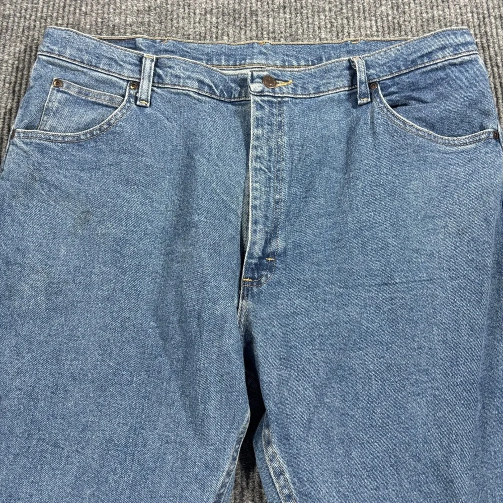 Wrangler Straight Leg Jeans Mens 40x32 Blue Premium Quality Comfort Stretch